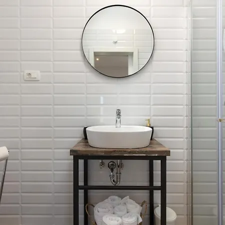 Villa Orhid Near Split, Heated Pool *