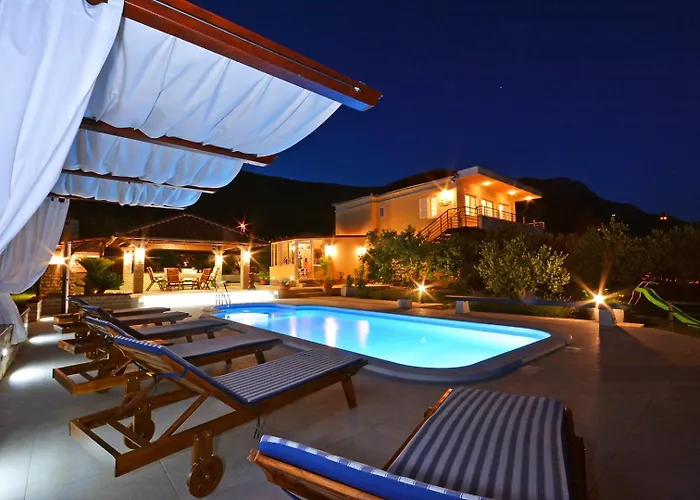 Orhid Near Split, Heated Pool Villa Kaštela