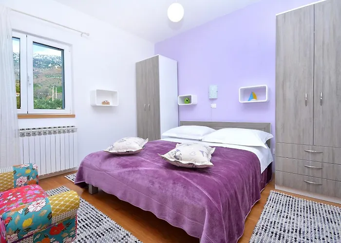 Villa Orhid Near Split, Heated Pool *