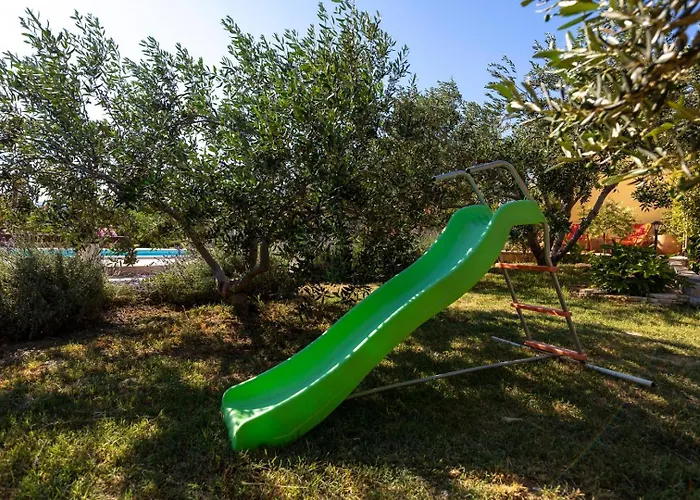 Orhid Near Split, Heated Pool Villa *